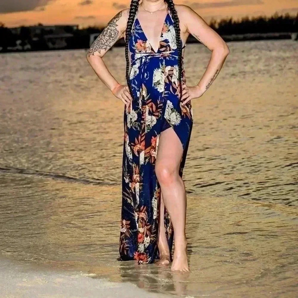 Korean Style summer beach Maxi  Dress in Navy - Picture 2 of 6